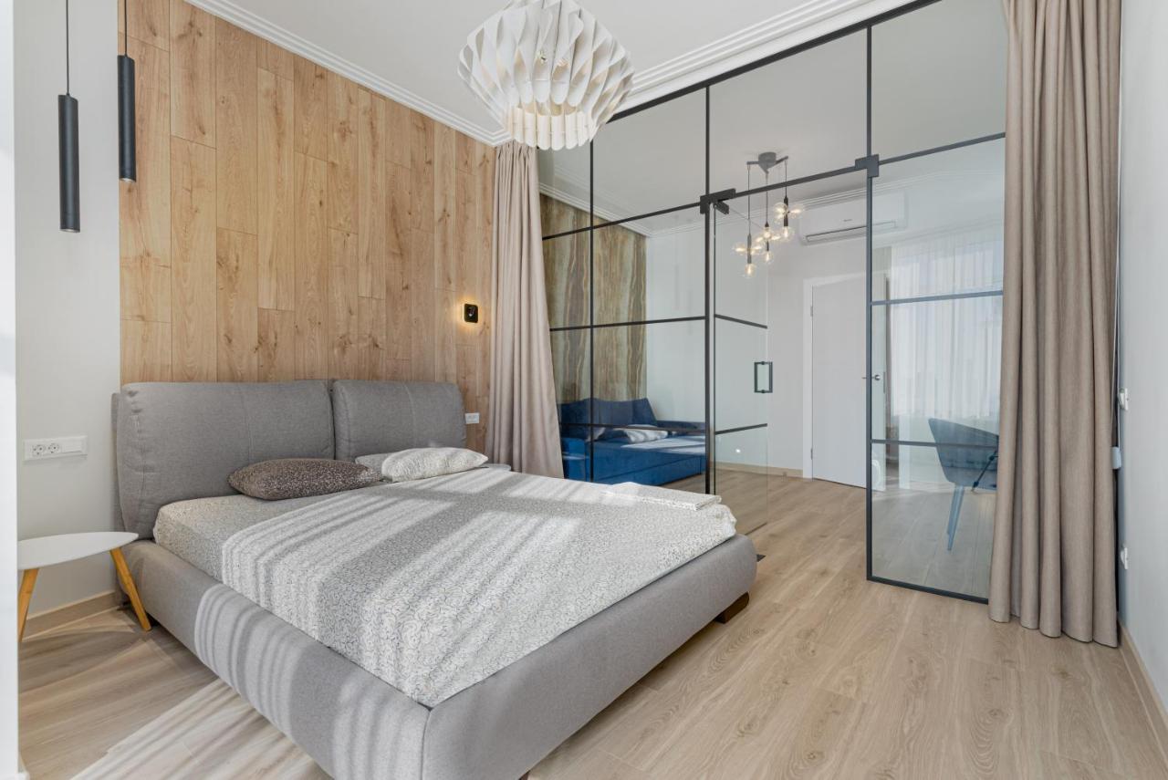 Sea Symphony Luxury 3-Bedrooms Apartment Οδησσός Εξωτερικό φωτογραφία