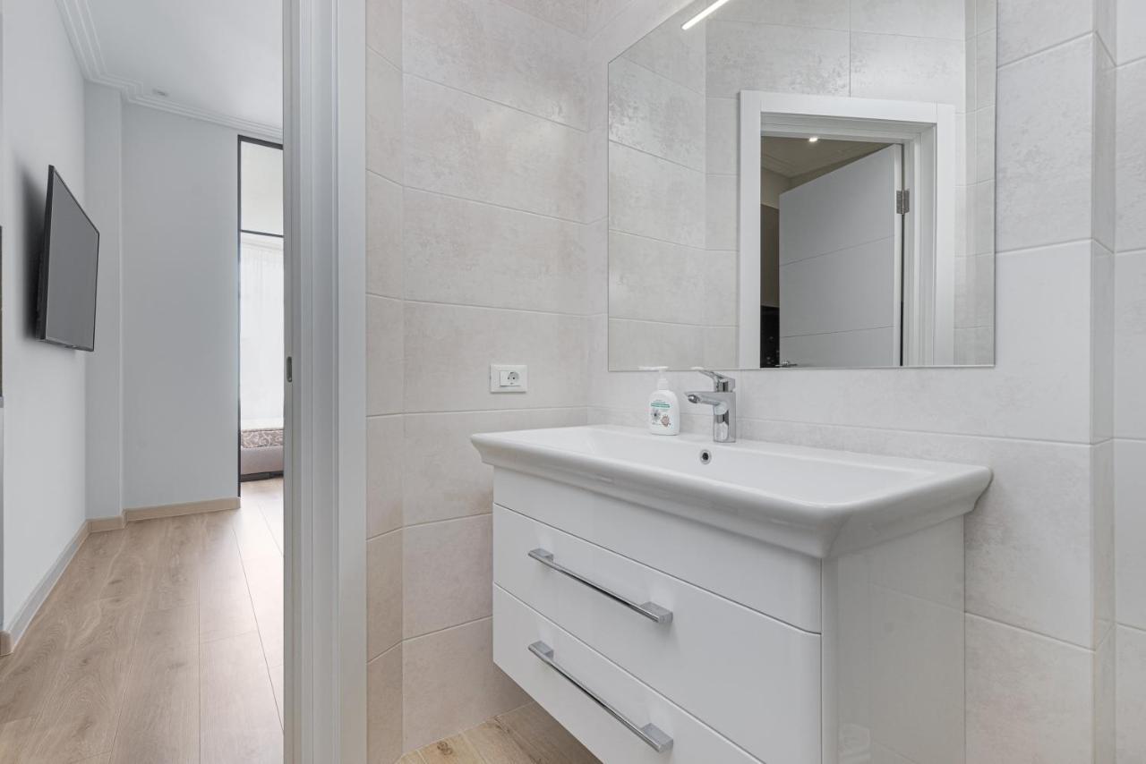 Sea Symphony Luxury 3-Bedrooms Apartment Οδησσός Εξωτερικό φωτογραφία